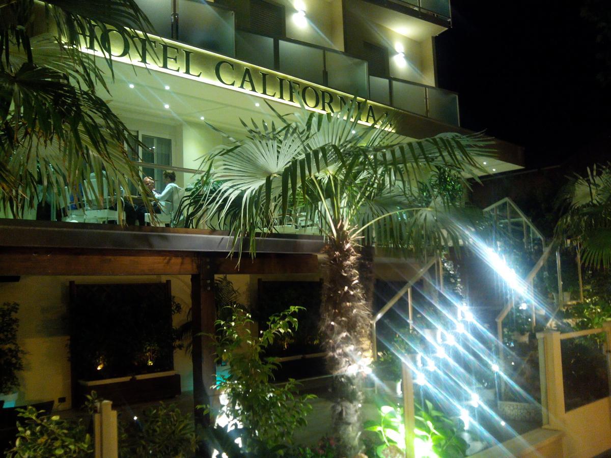 California Pastry Hotel Cervia Exteriör bild